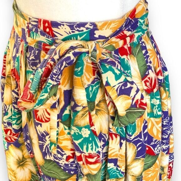 Vintage 90s Petite Skirt Colorful Tropical Hibiscus Floral Midi Wrap Bow Detail - Picture 2 of 10